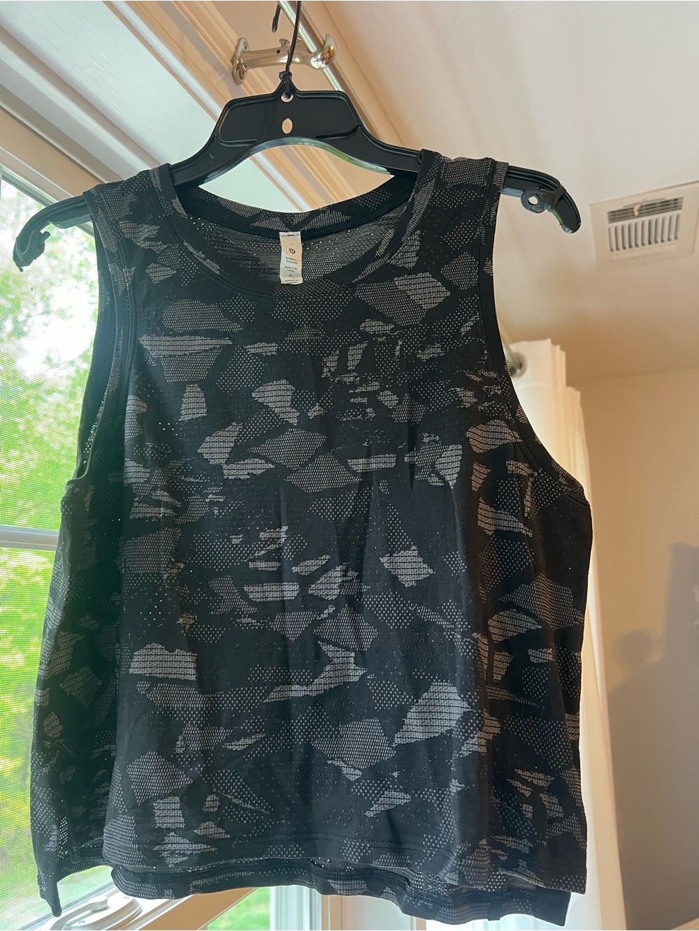 lululemon athletica Black Mesh Patterned Athletic Tank